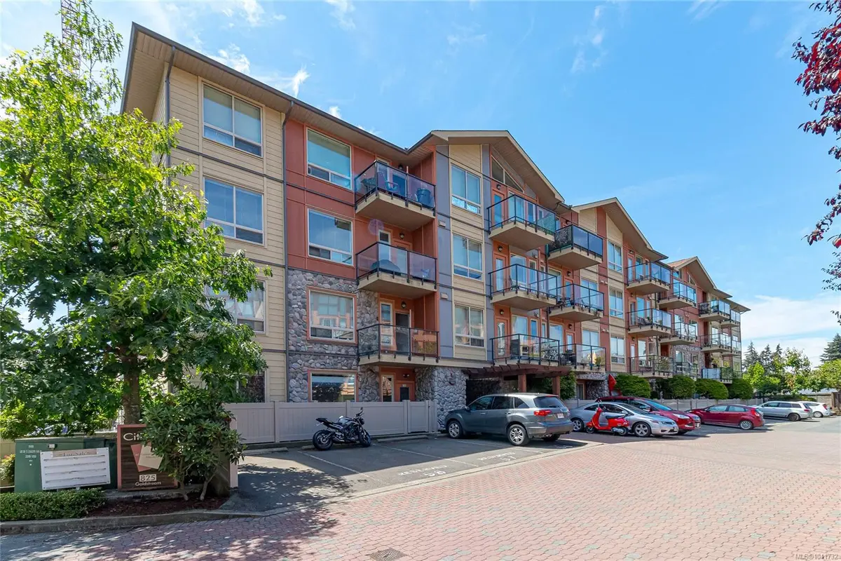 825 Goldstream Ave #401, Langford BC V9B 0C3