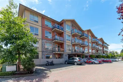 825 Goldstream Ave #401, Langford BC V9B 0C3