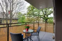 View 32