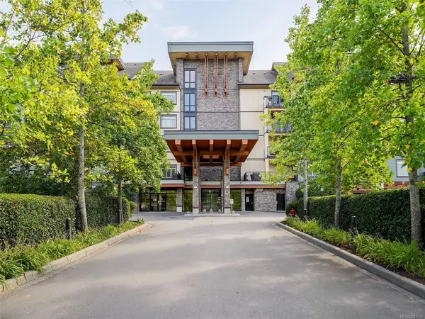 623 Treanor Ave #402, Langford BC V9B 0B1 - 2 bed, 2.0 bath in Langford