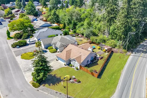1088 Tara Cres, French Creek BC V9P 2W5 - 3 bed, 2 bath property for sale in French Creek