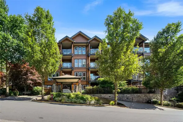 101 Nursery Hill Dr #105, View Royal BC V9B 0H5 - 2 bed, 2.0 bath in View Royal