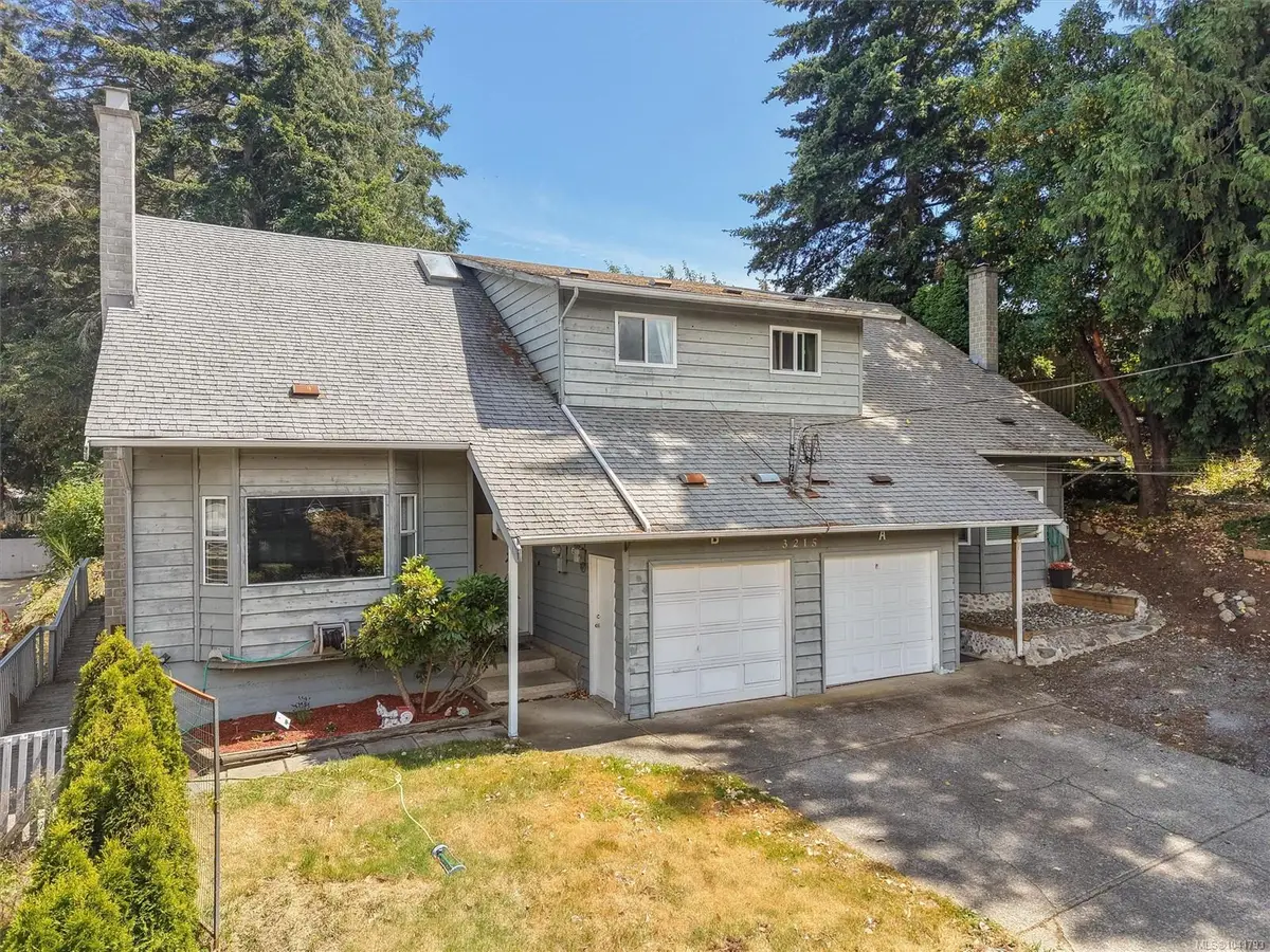 3215 Jacklin Rd #B, Colwood BC V9C 3M9