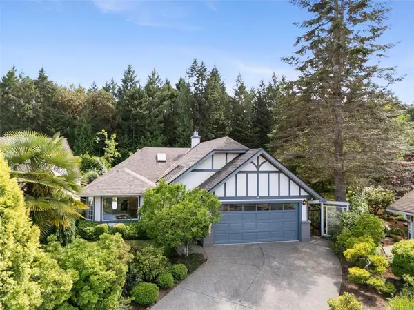 697 Pine Ridge Dr, Cobble Hill BC V0R 1L1 - 2 bed, 2 bath property for sale in Cobble Hill
