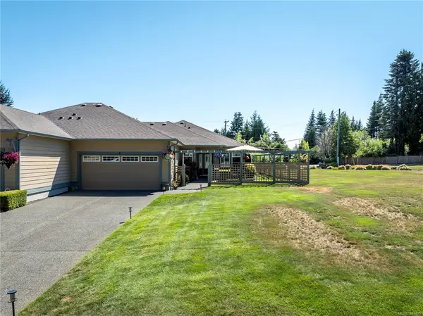 5300 Gainsberg Rd #6, Bowser BC V0R 1G0 - 2 bed, 2 bath property for sale in Bowser