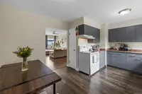 View 16
