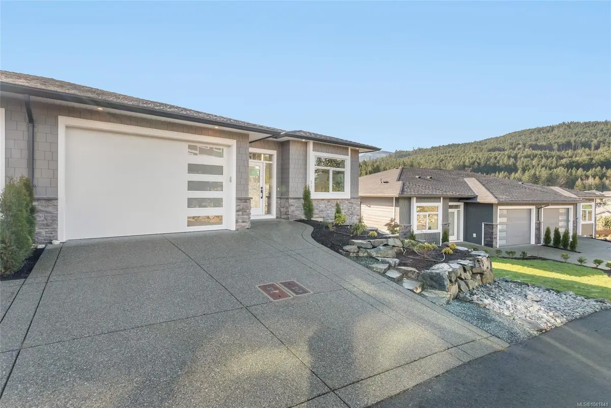 626 Farrell Rd #38, Ladysmith BC V9G 0A2