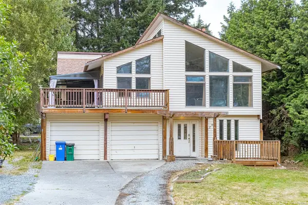 2299 MacFarlane Cres, Shawnigan Lake BC V0R 2W0 - 6 bed, 3.0 bath in Shawnigan Lake