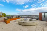 View 32