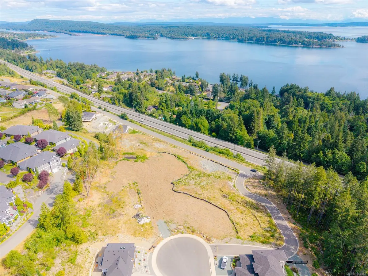 670 Farrell Rd, Ladysmith BC V9G 1X1