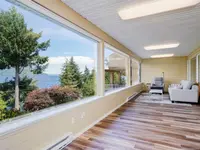 View 25