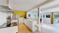 View 10