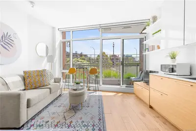 456 Pandora Ave #M09, Victoria BC V8W 0E3