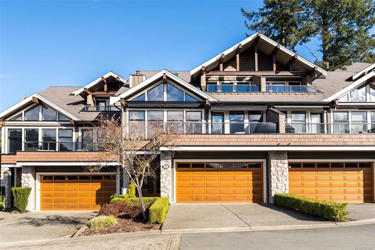 1244 Muirfield Pl #104, Langford BC V9B 6T3