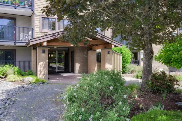 1870 McKenzie Ave #320, Saanich BC V8N 4X3 - 2 bed, 1 bath property for sale in Saanich