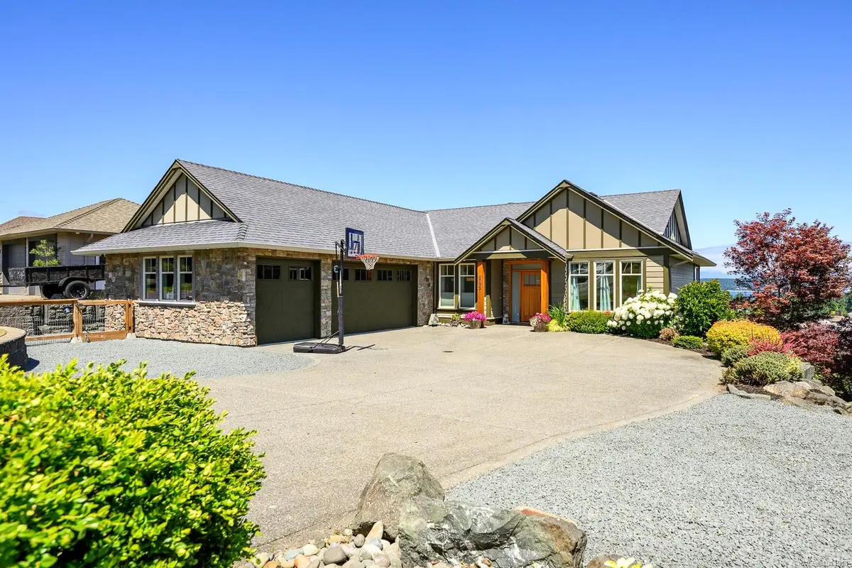 648 Mariner Dr, Campbell River BC V9H 1V9