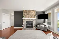 View 25
