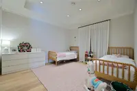 View 19