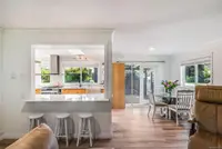 View 16