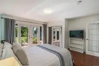 View 10