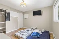 View 16