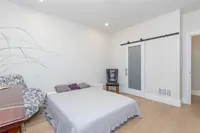 View 16