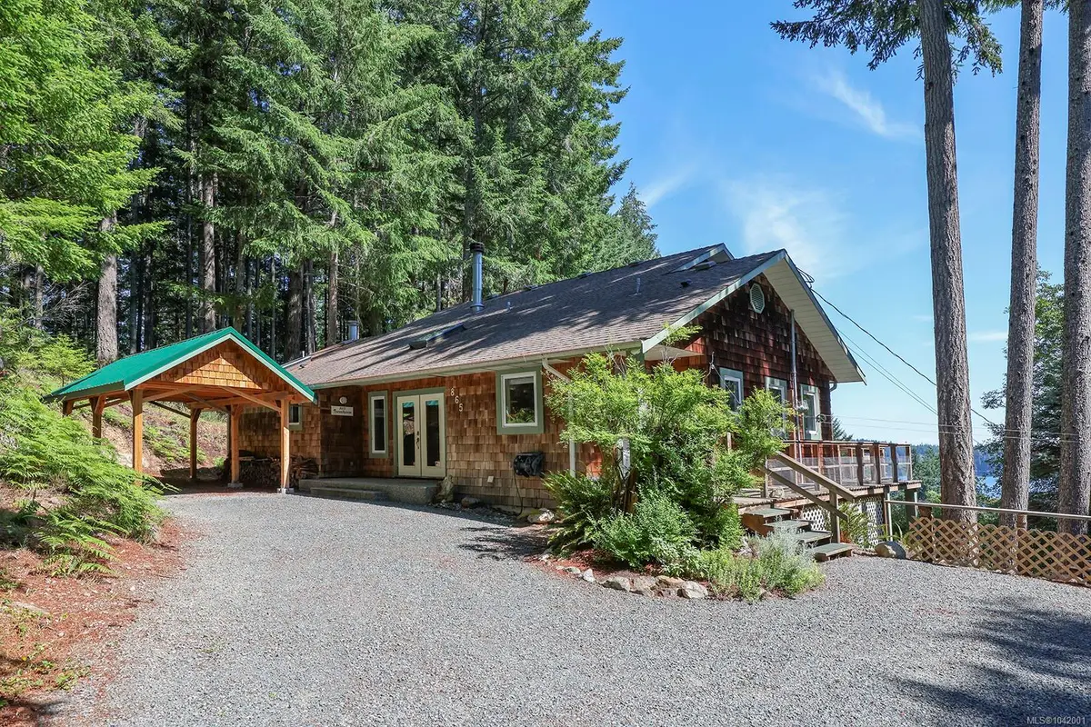 865 Gowlland Harbour Rd, Quadra Island BC V0P 1N0