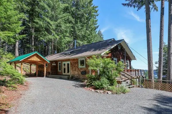 865 Gowlland Harbour Rd, Quadra Island BC V0P 1N0 - 3 bed, 3 bath property for sale in Quadra Island