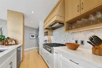 View 16