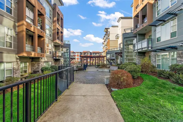 1018 Inverness Rd #301, Saanich BC V8X 0B1 - 1 bed, 1.0 bath in Saanich