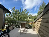View 10