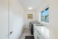 View 32