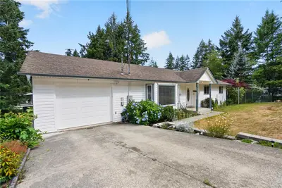 4269 Wellington Ave, Port Alberni BC V9Y 7L4