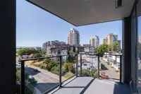 View 25
