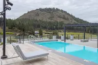View 16