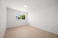 View 32