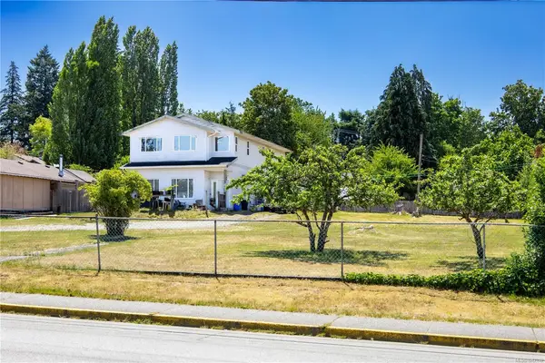 859 9th Ave, Campbell River BC V9W 4B4 - 4 bed, 2.0 bath in Campbell River