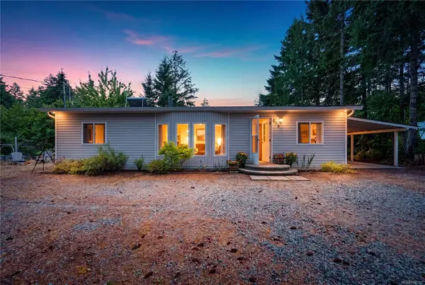 658 Nanaimo River Rd, Nanaimo BC V9X 1E2 - 3 bed, 2 bath property for sale in Nanaimo