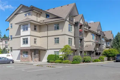 2117 Meredith Rd #207, Nanaimo BC V9S 2N2