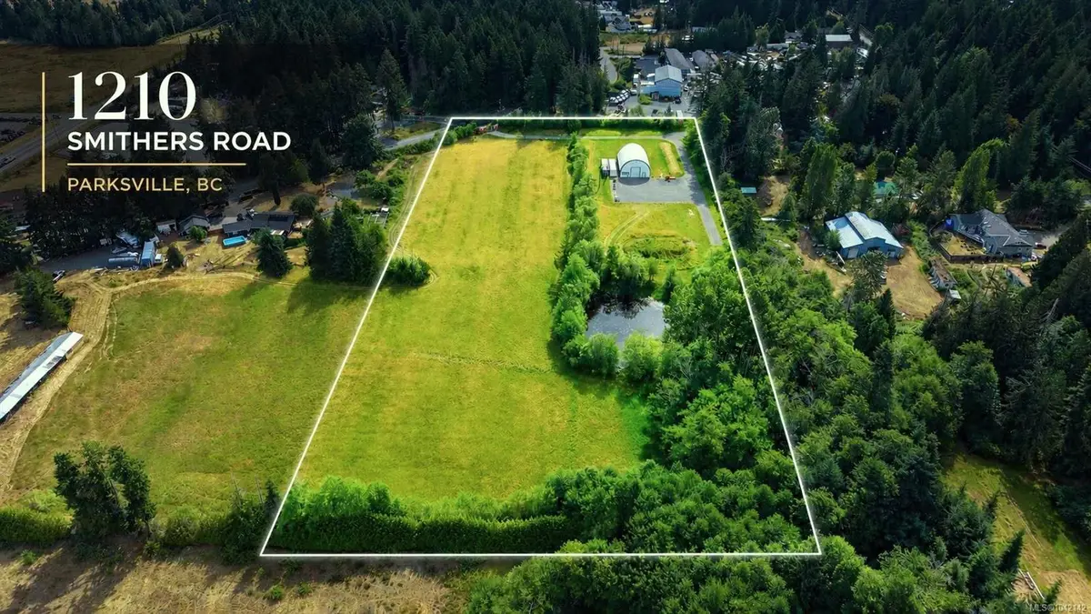 1210 Smithers Rd, Parksville BC V2T 7Y3