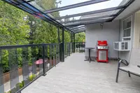 View 32