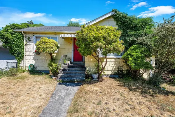 367 Foul Bay Rd, Victoria BC V8S 4G6 - 2 bed, 1.0 bath in Victoria