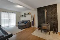 View 32