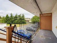 View 25