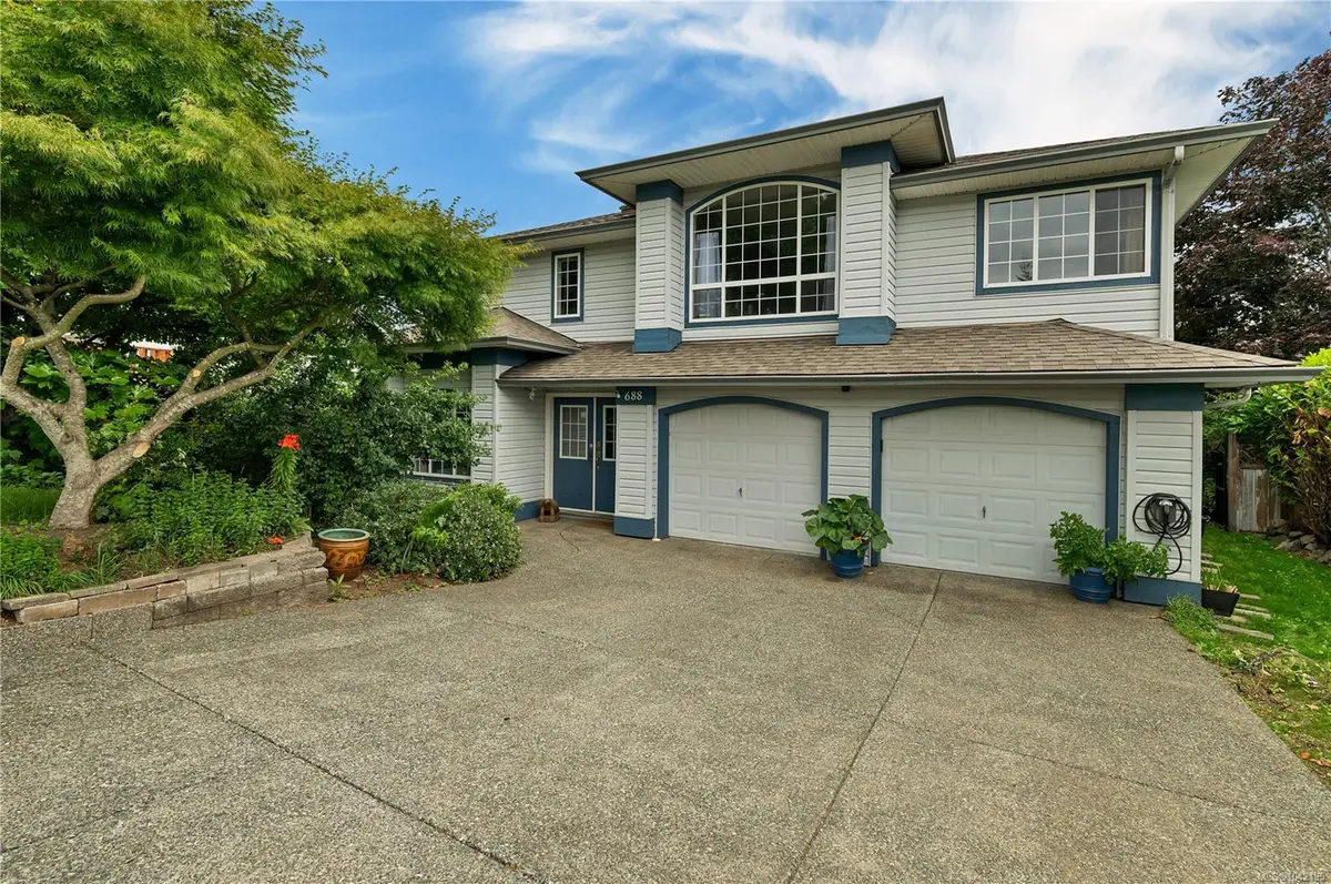 688 Hudson Rd, Campbell River BC V9H 1R9