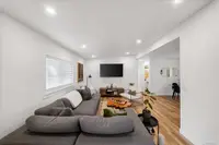 View 16
