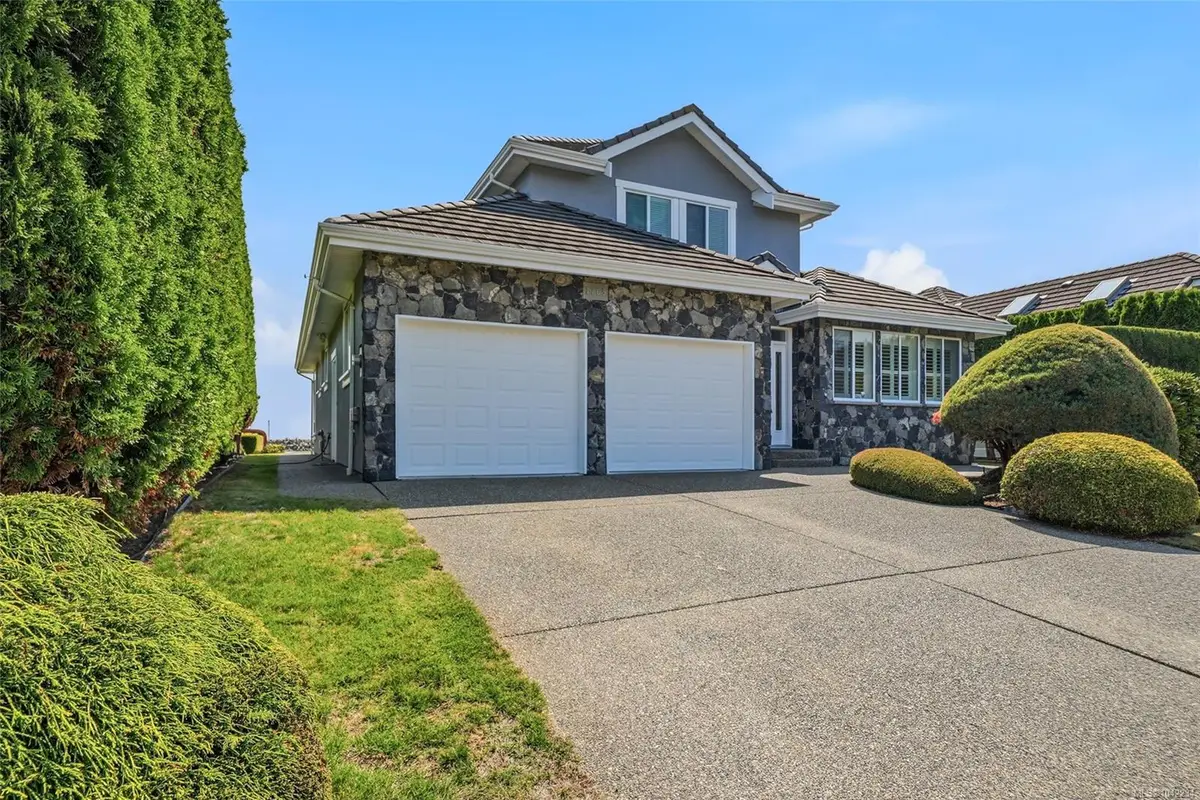 1765 Admiral Tryon Blvd, French Creek BC V9P 2V2