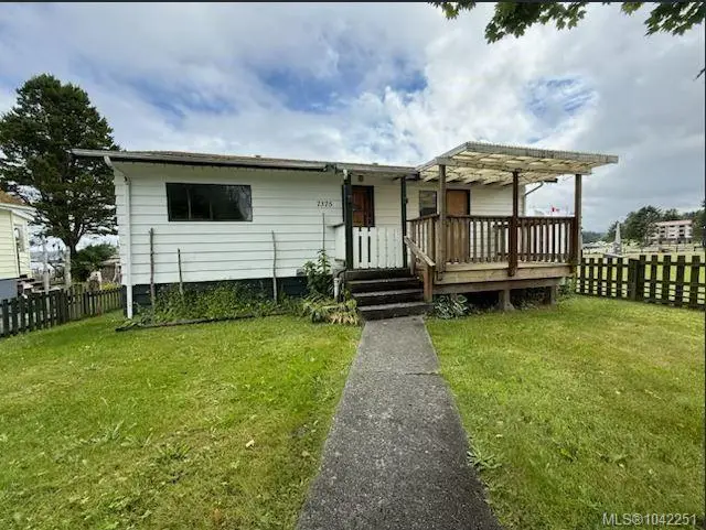 7375 Market St, Port Hardy BC V0N 2P0