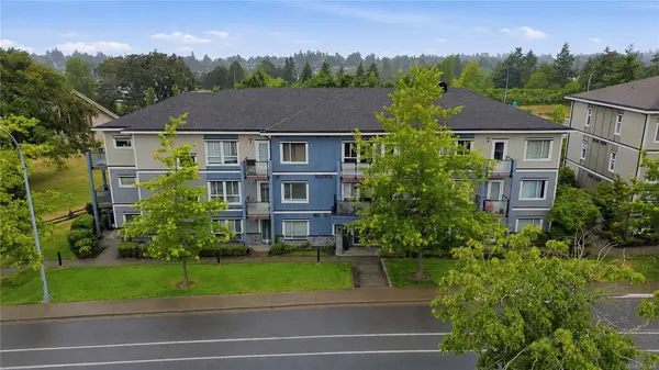 4050 Douglas St #203, Saanich BC V8X 0A5 - 1 bed, 1.0 bath in Saanich