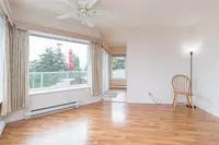 View 16